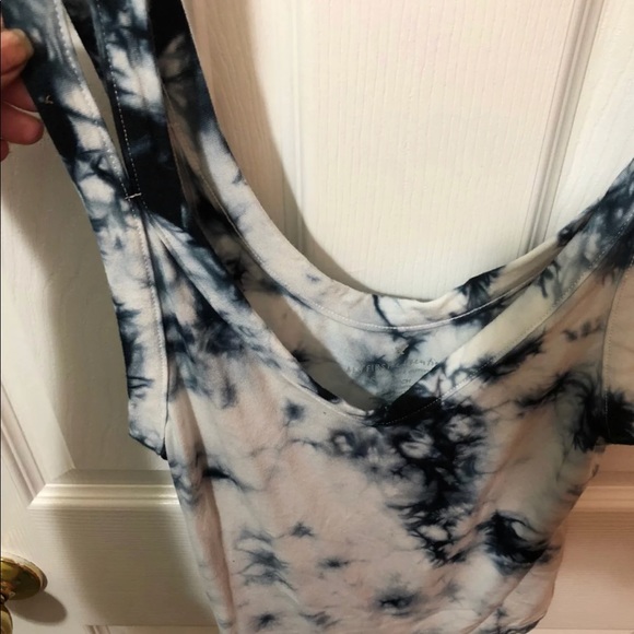 Blue and white tie-dye tank - Picture 3 of 3